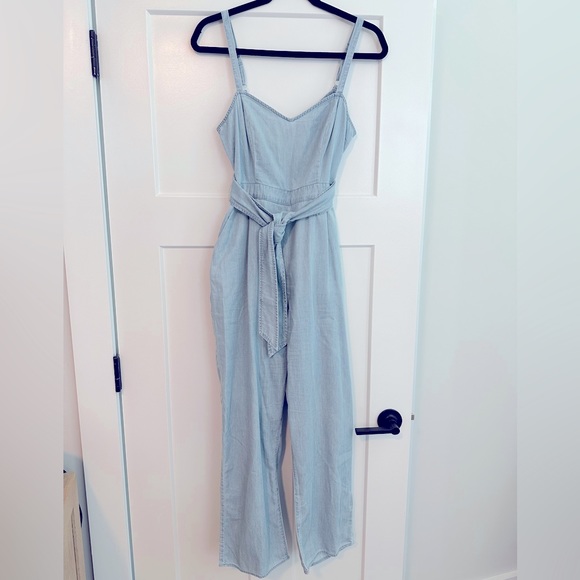 Express Pants & Jumpsuits Express Chambray Jumpsuit Size 6 Poshmark